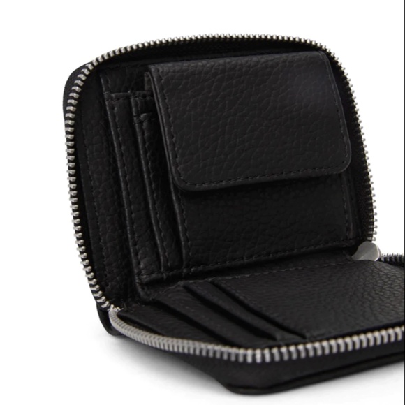 BNWT Matt & Nat Rue Small Zip Wallet - Picture 2 of 5